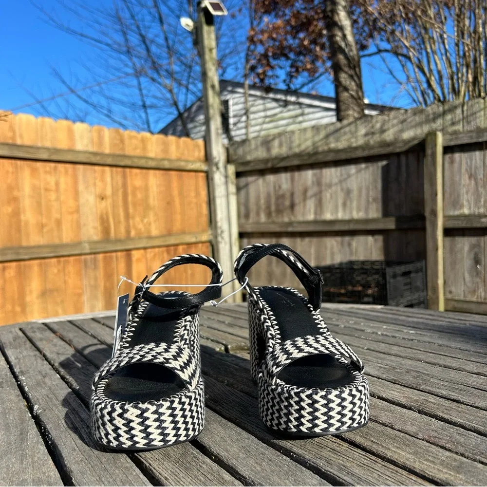 Women's Madeline Woven Platform Sandal universal thread size 6.5‎ zigzag summer